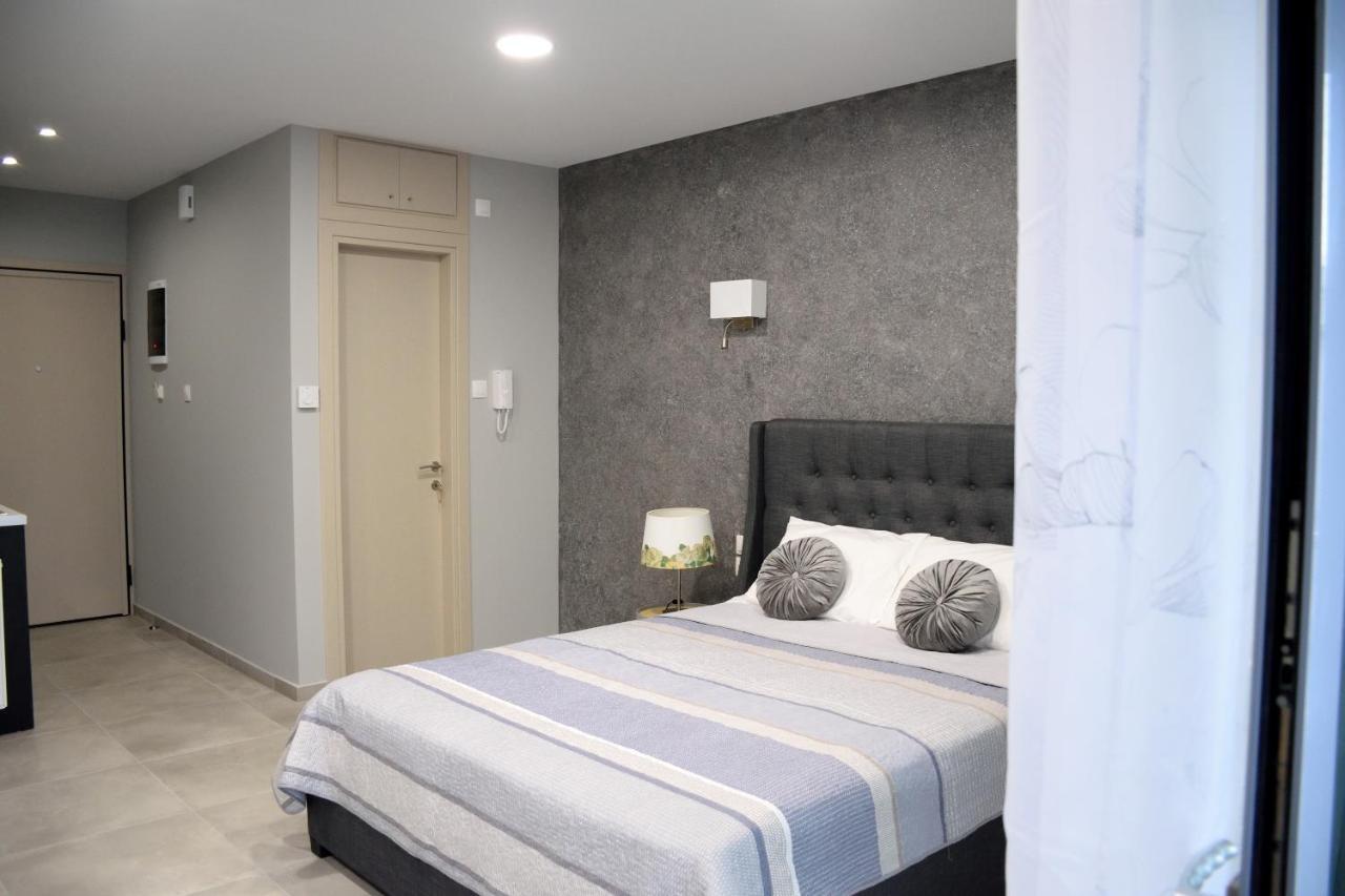 Dreamstudio II Volos Luaran gambar